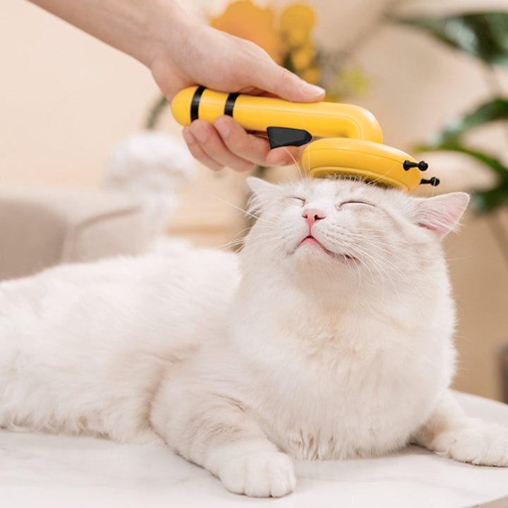 Gentle And Effective Grooming Tool For Dogs And Cats